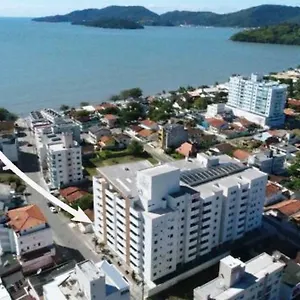 Apartamento 3 Dorm A 100 Metros Da Praia De Perequê Em Apartamento Porto Belo